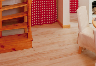 Гостиная в горошек