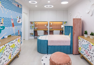 Детская с бассейном и русалками