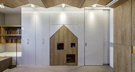 Гостиная под деревянной волной