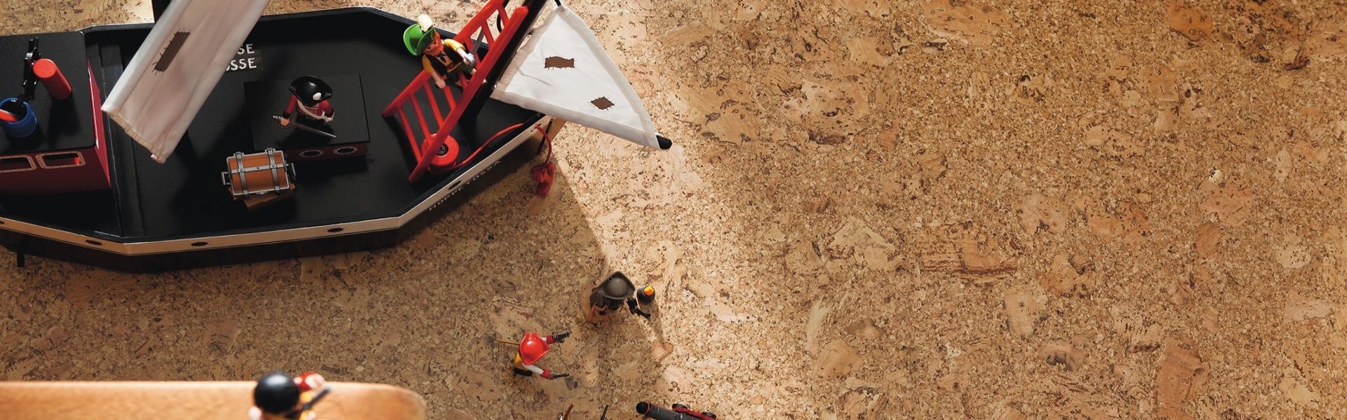 Акустика пола: как получить тихий и &laquo;плотный&raquo; звук шагов? Какие материалы как &laquo;работают&raquo; и что лучше применять