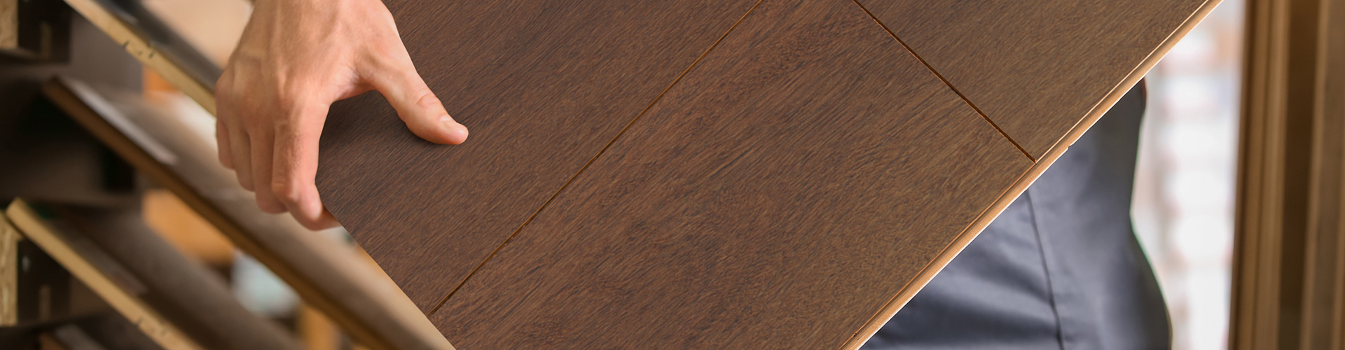 Перехвалили: почему покупатели отказываются от кварц винила в пользу доски