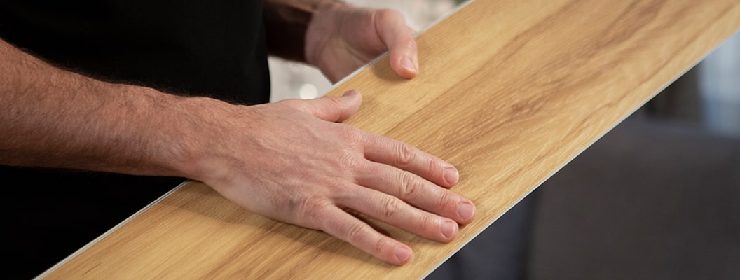 кварц-виниловая доска с текстурой дерева